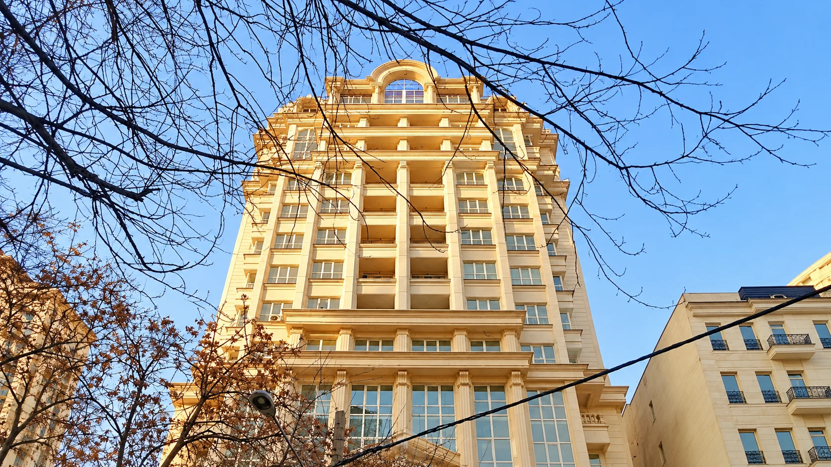 تصویر نمای رولکس