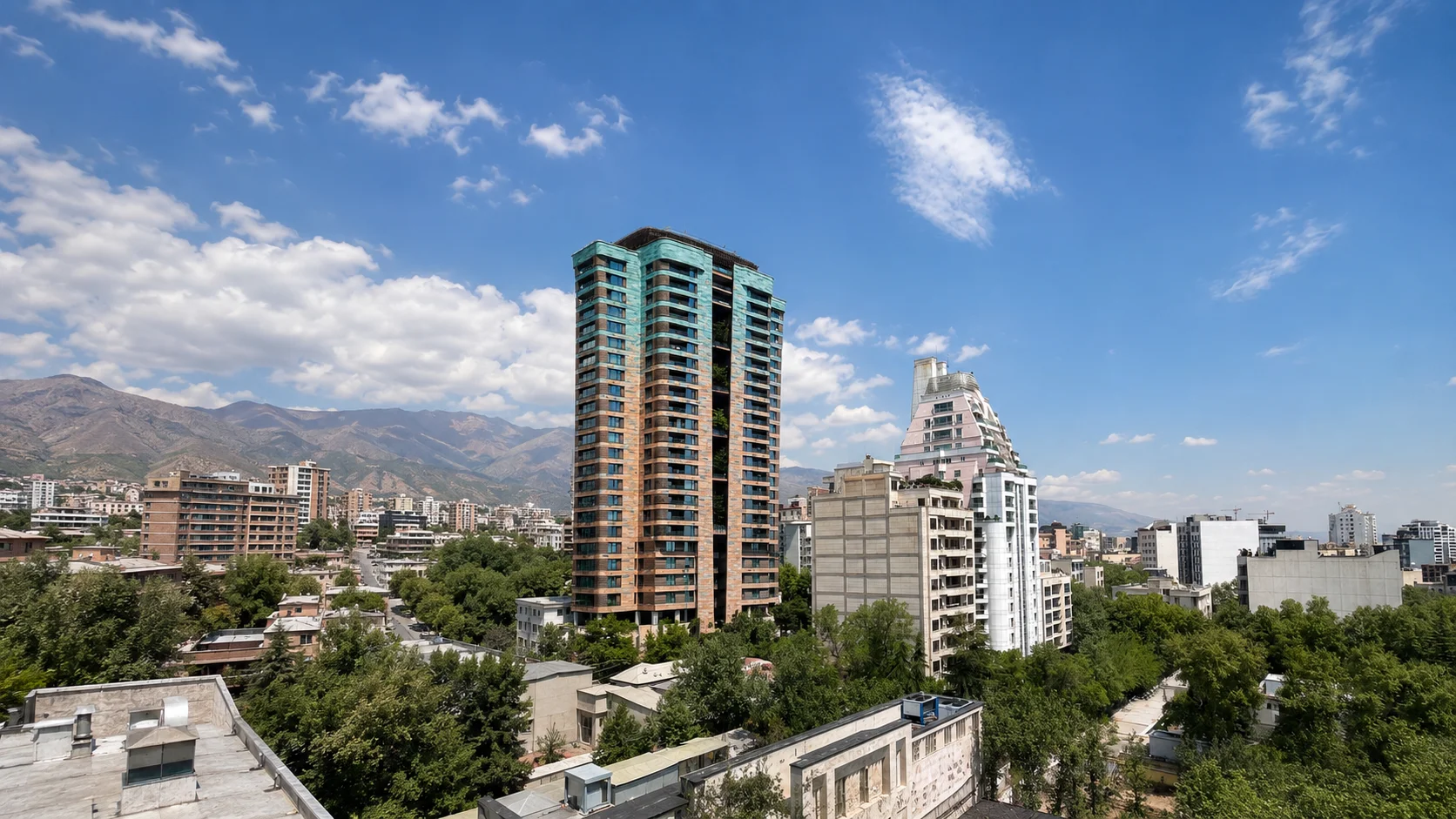 تصویر نمای مهرآفرین